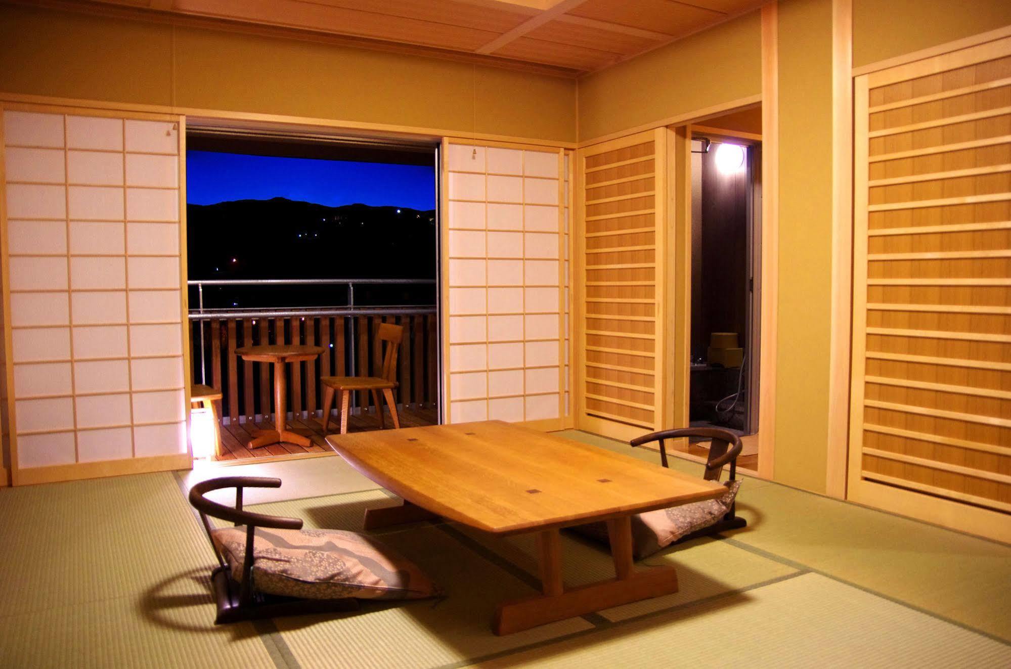 Gero Onsen Yukyunohana Zewnętrze zdjęcie