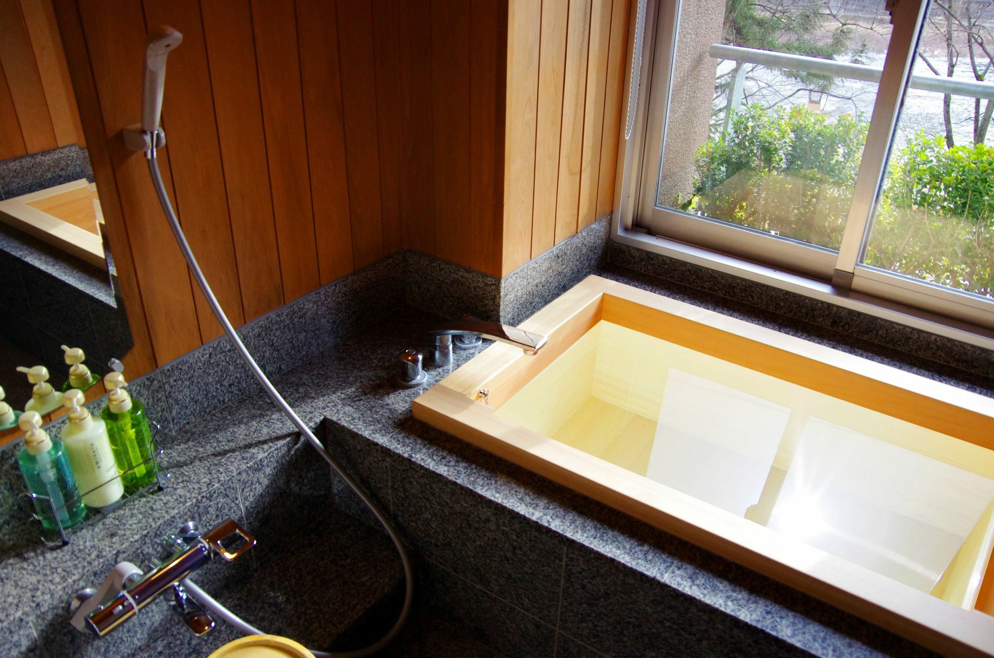 Gero Onsen Yukyunohana Zewnętrze zdjęcie